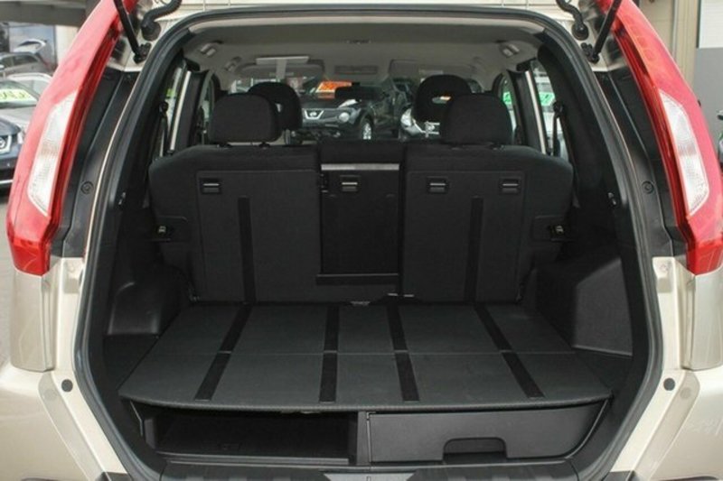 2012 NISSAN X-TRAIL ST (4x4) T31 MY11