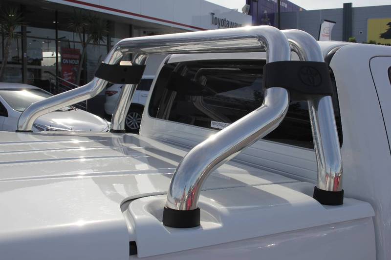 2014 TOYOTA HILUX SR5 (4x4) GGN25R MY14