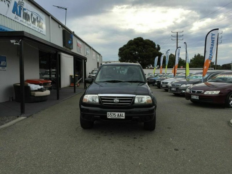 2002 SUZUKI GRAND VITARA SPORTS (4x4)