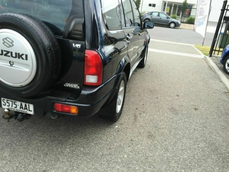 2002 SUZUKI GRAND VITARA SPORTS (4x4)