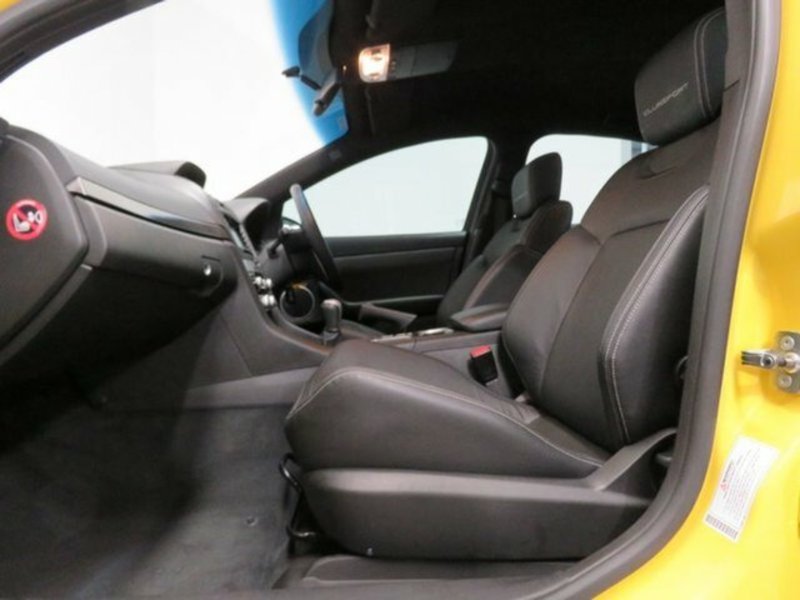 2012 HSV CLUBSPORT R8 E3 MY12.5