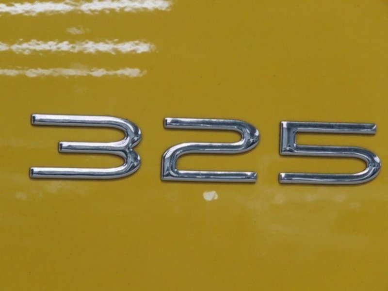 2012 HSV CLUBSPORT R8 E3 MY12.5