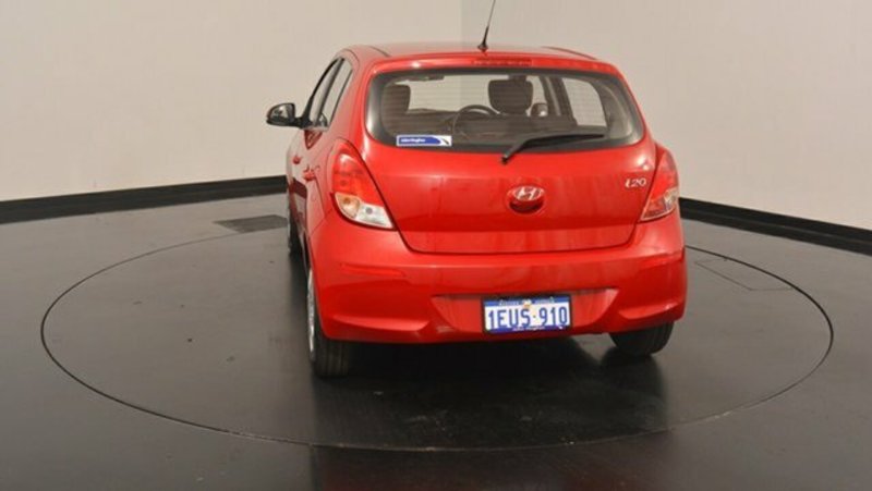 2015 HYUNDAI i20 ACTIVE PB MY14