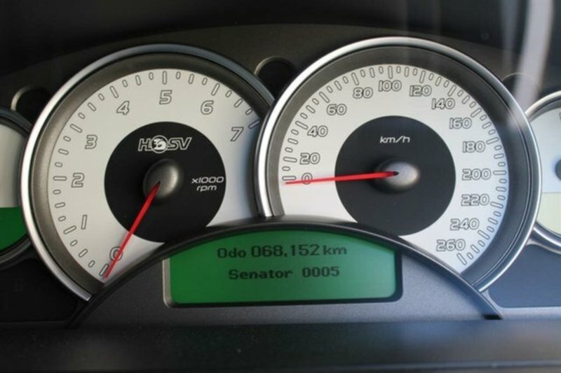 2002 HSV SENATOR Y-SERIES