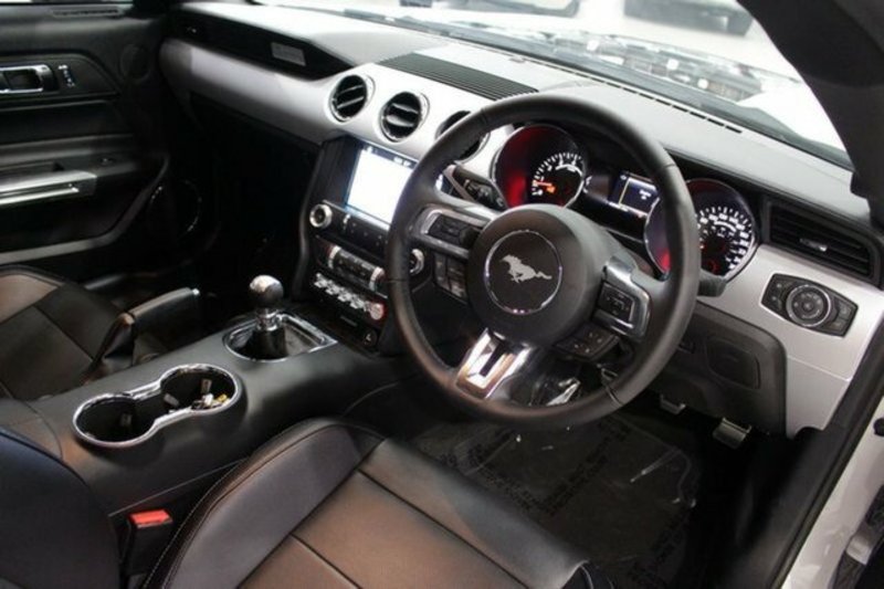 2016 FORD MUSTANG FASTBACK GT 5.0 V8 FM MY17