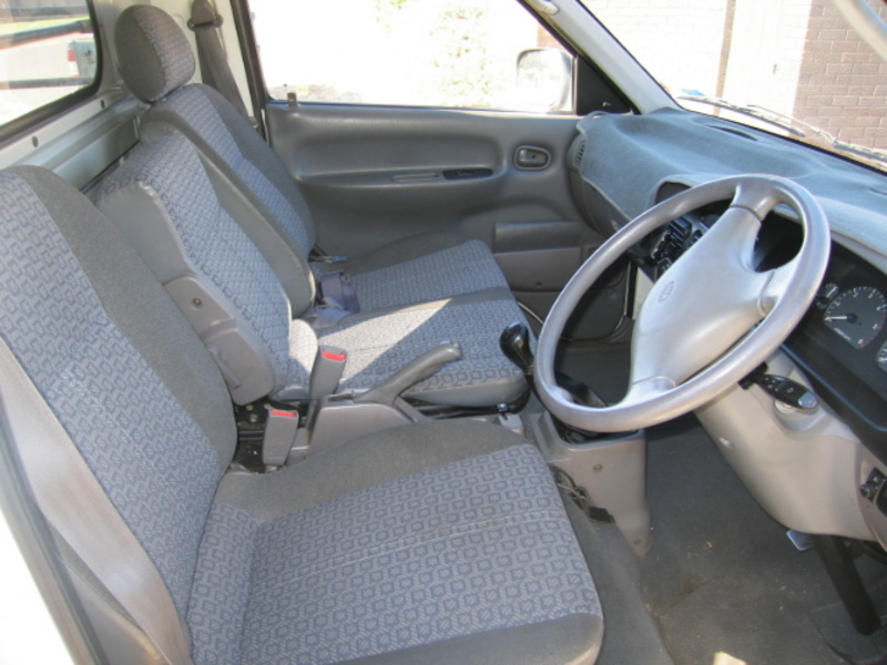 2003 KIA PREGIO 3VRS