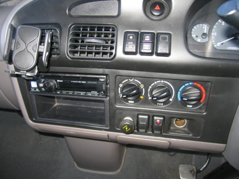 2003 KIA PREGIO 3VRS