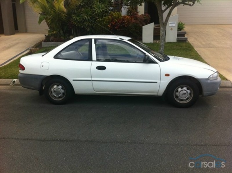 1994 MITSUBISHI LANCER GL CC