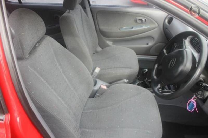 1999 HYUNDAI LANTRA SPORTZ J2