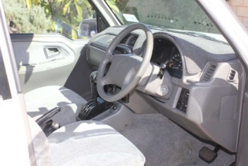 1997 SUZUKI VITARA V6 (4x4)