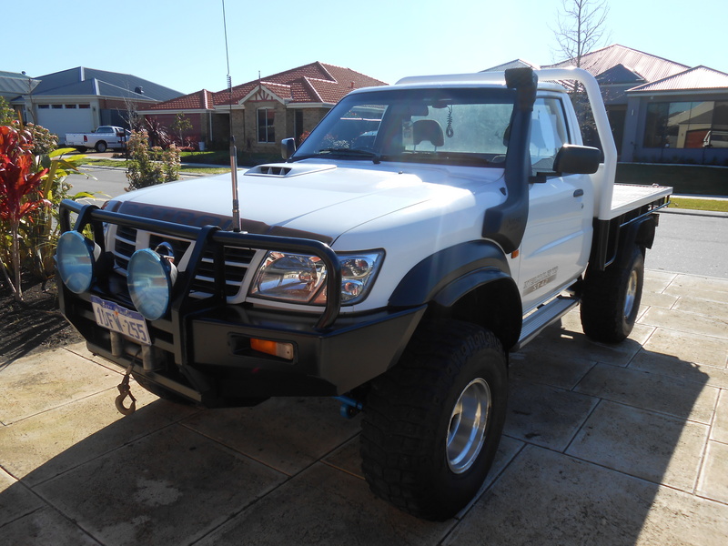 2006 NISSAN PATROL ST (4x4) GU