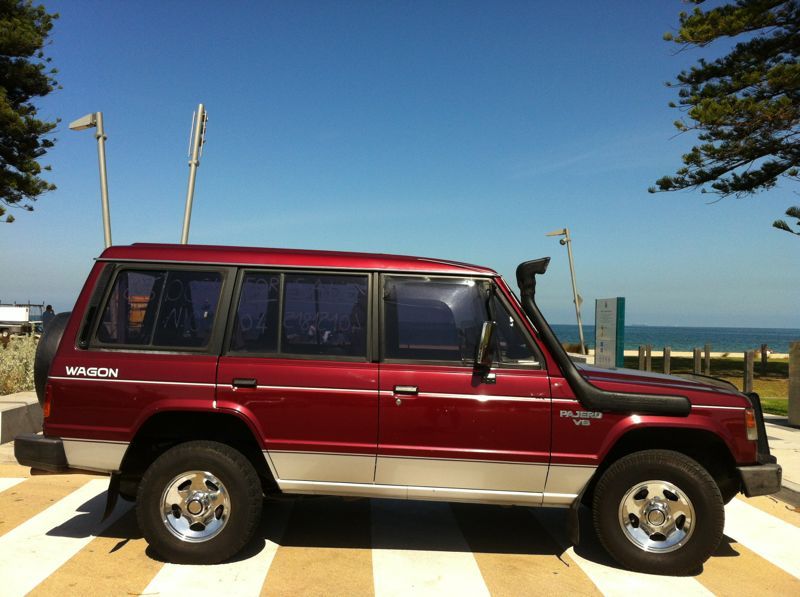 1991 MITSUBISHI PAJERO SUPERWAGON (4x4) NG