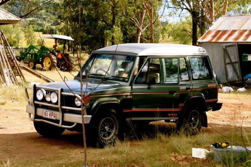 1985 MITSUBISHI PAJERO LWB (4x4) NB