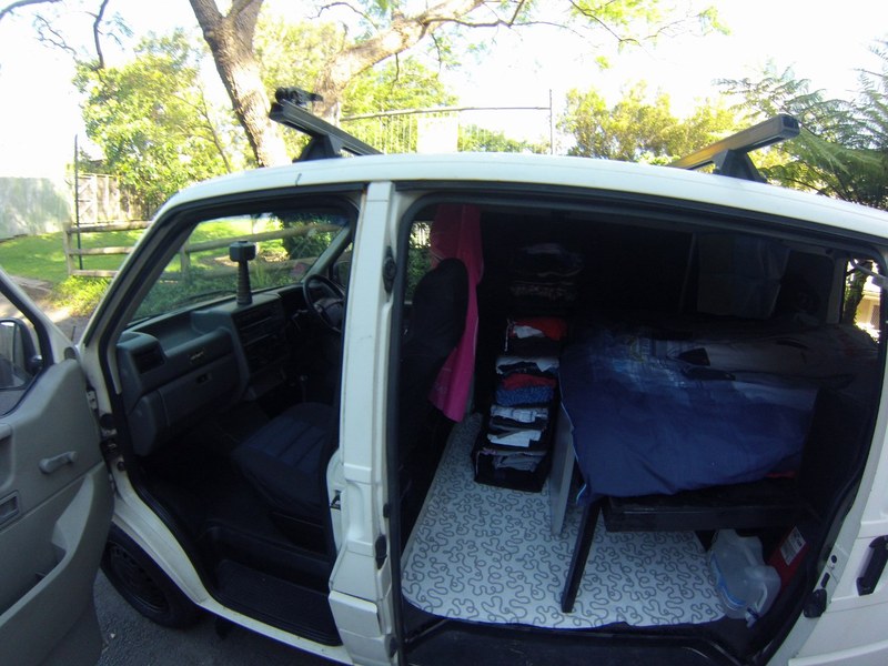 1997 VOLKSWAGEN TRANSPORTER (SWB) T4
