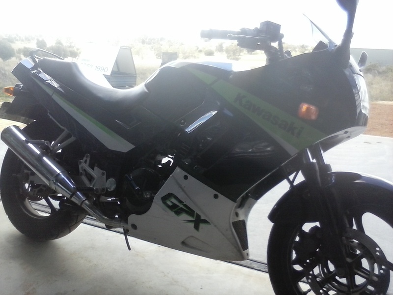 2006 KAWASAKI 250CC GPX250R (EX250) F19
