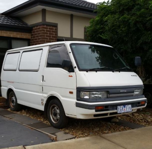 1998 MAZDA E2000 (SWB)