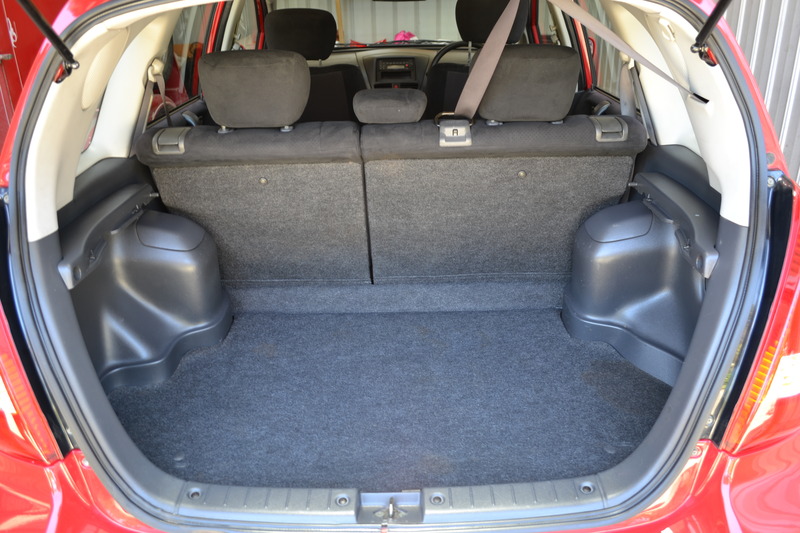 2002 SUZUKI LIANA GS