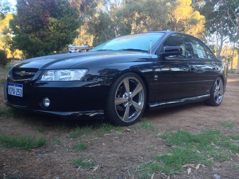 2005 HOLDEN COMMODORE VZ SV8,
