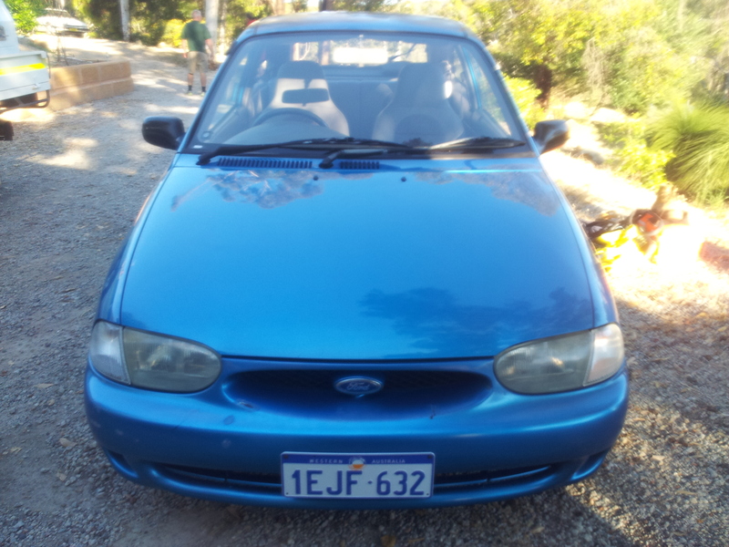 1998 FORD FESTIVA TRIO S WF