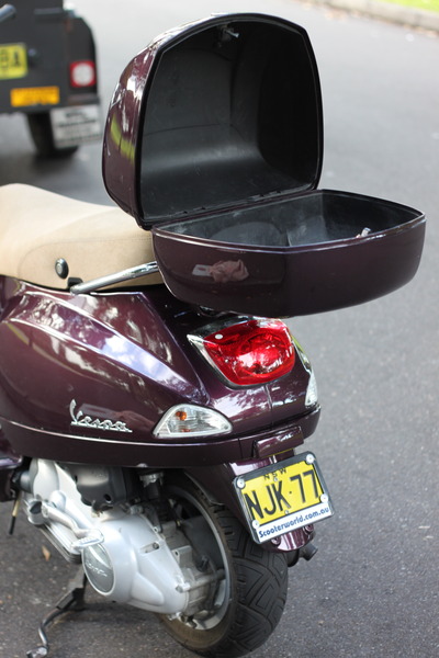 2005 VESPA 125CC LX 125