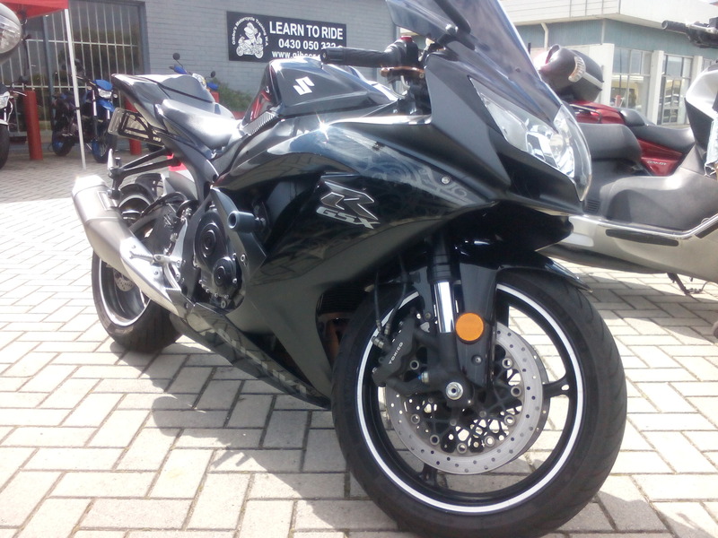 2009 SUZUKI 750CC GSX-R750 K9