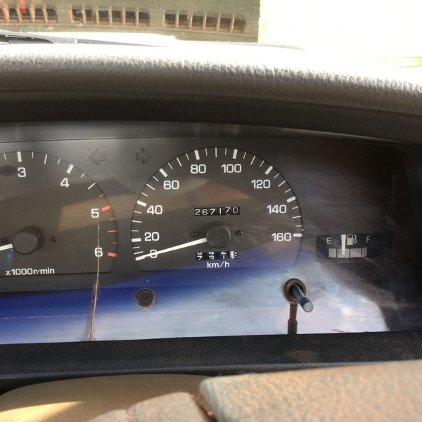 1996 TOYOTA HILUX (4x4) LN106R