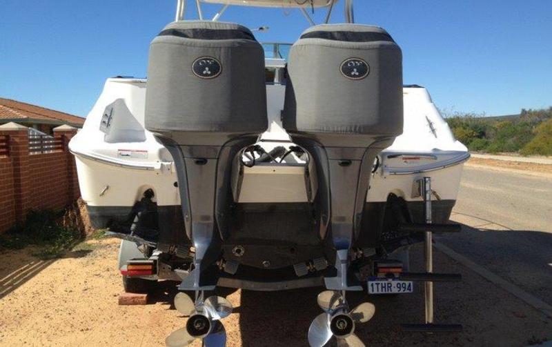 Wellcraft Coastal 252 with trailer