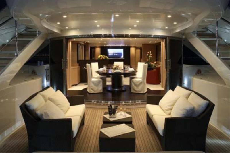 ISA 120 Flybridge