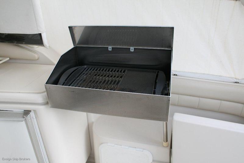 Regal 402