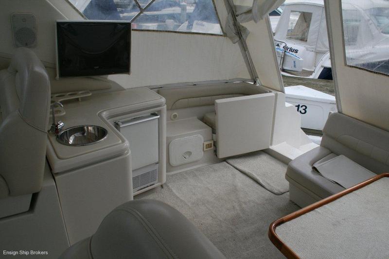 Regal 402