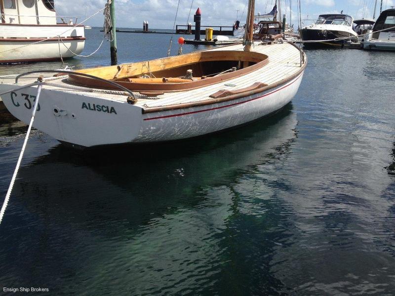 Couta Boat 23