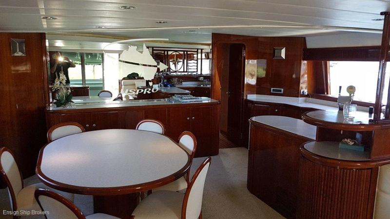 Azimut 98 Motor Yacht