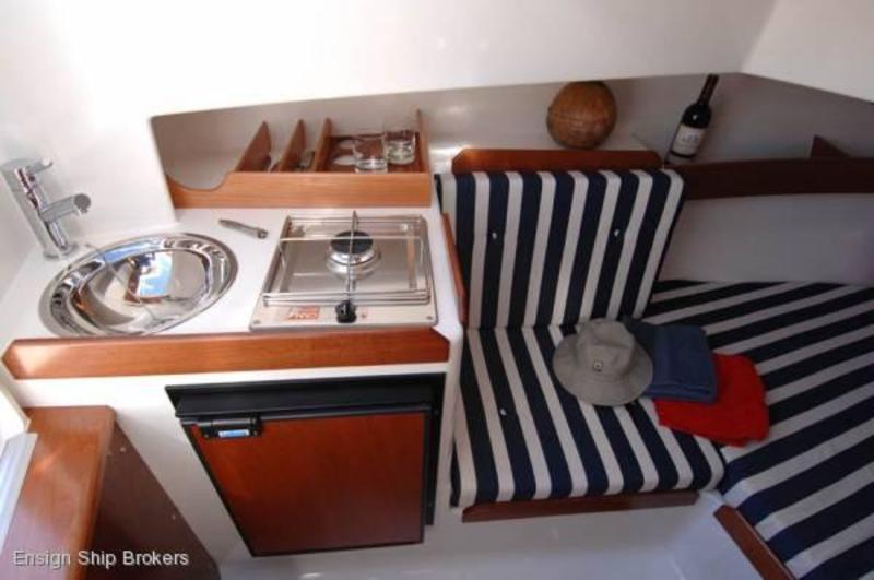 Rhea 750 Open