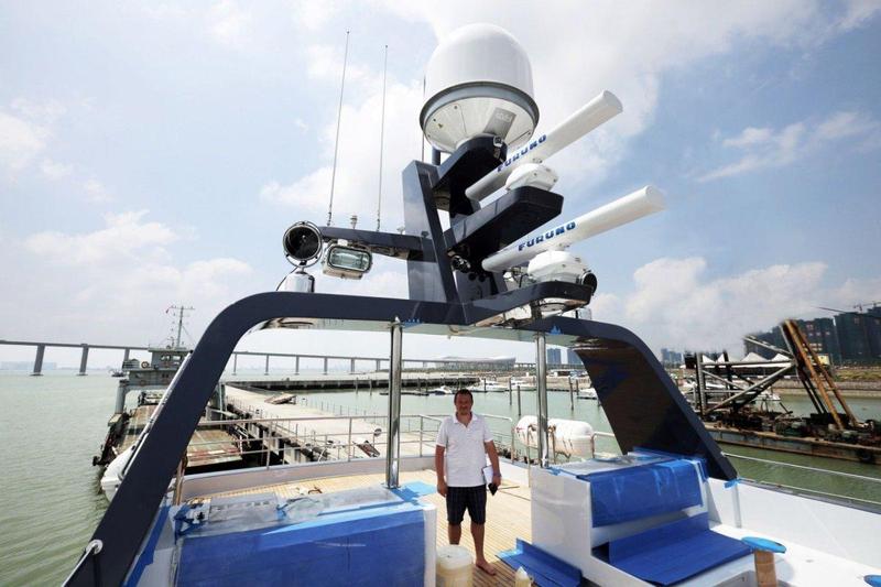 Bering B80 Expedition