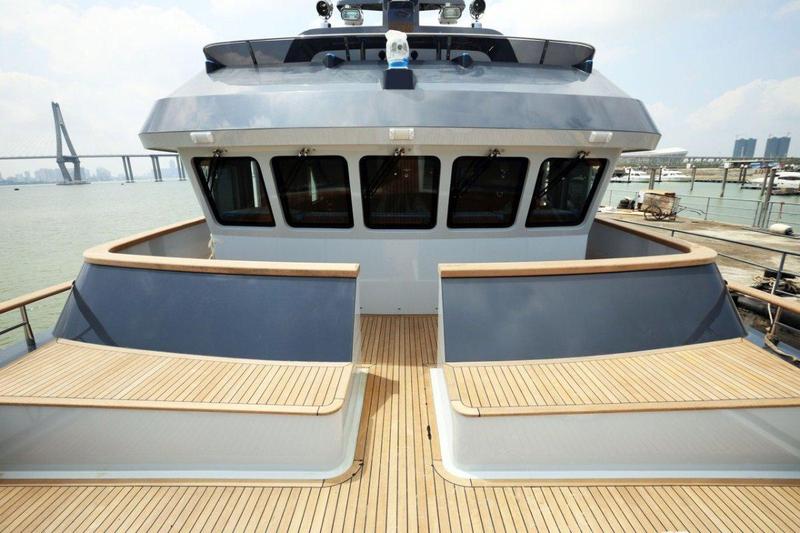 Bering B80 Expedition