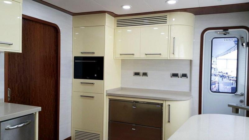 Bering B80 Expedition