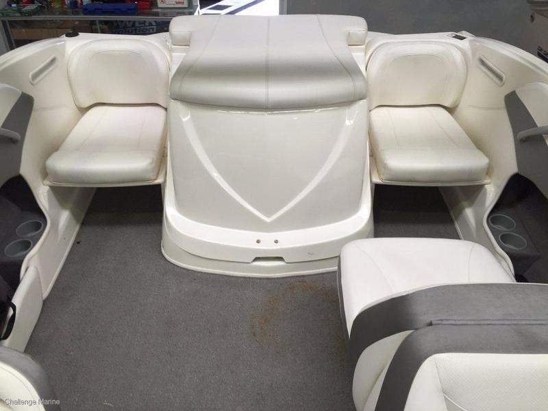 Bayliner 185 Bowrider SE with Extended Swim Platform