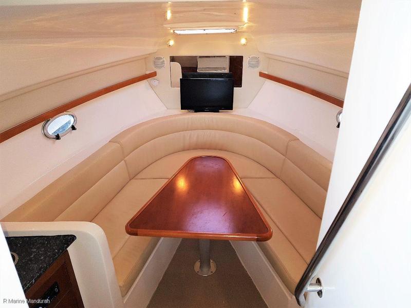 Sunrunner 2800 *** THE FAMILY CRUISER *** $55,000 ***