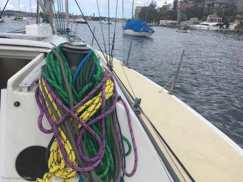 Lyons 40