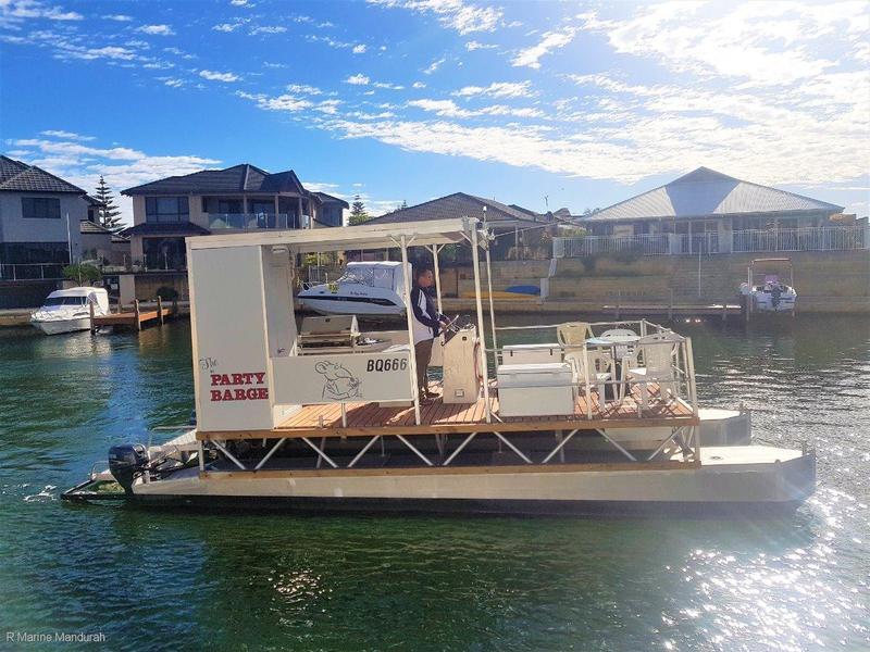 Custom Pontoon Boat** MAKE AN OFFER *** $34,900 **