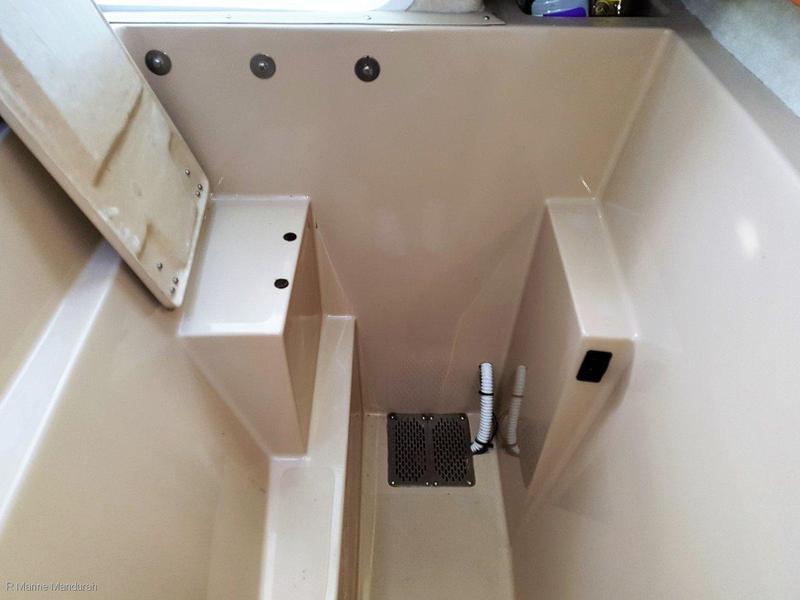 Glacier Bay 2685 Pilot House ***TOP OF THE CLASS***$112000***