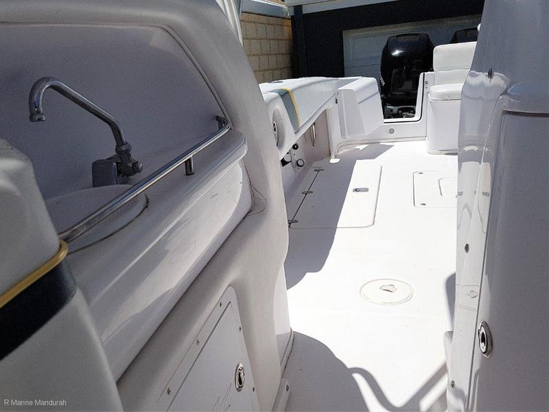 Donzi 38 ZSF Sportfish Cruiser *** SOMETHING SPECIAL*** $199,000 ***