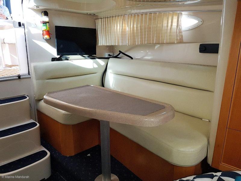 Riviera 3000 Offshore *** THE PERFECT 30*** $129,900 ***