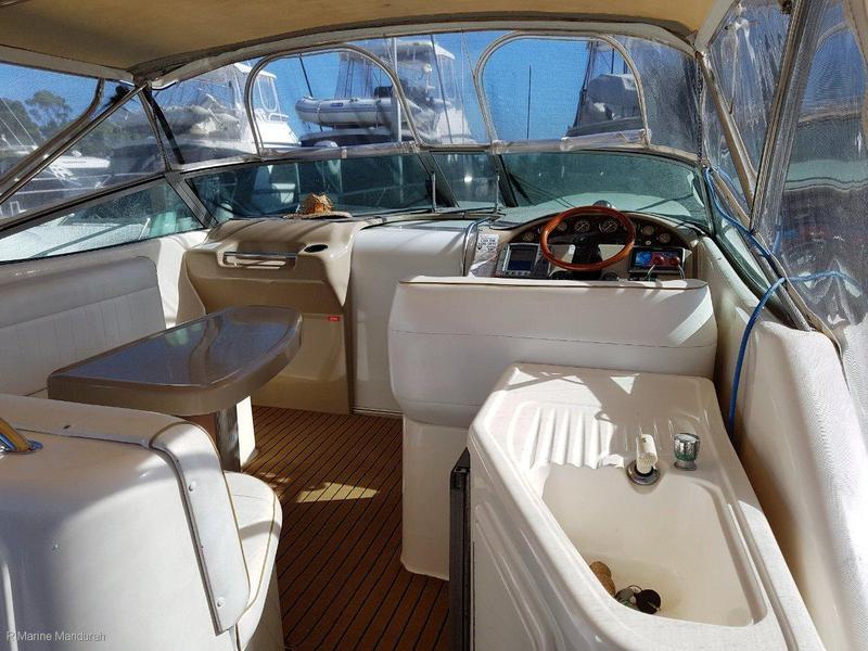 Riviera 3000 Offshore *** THE PERFECT 30*** $129,900 ***