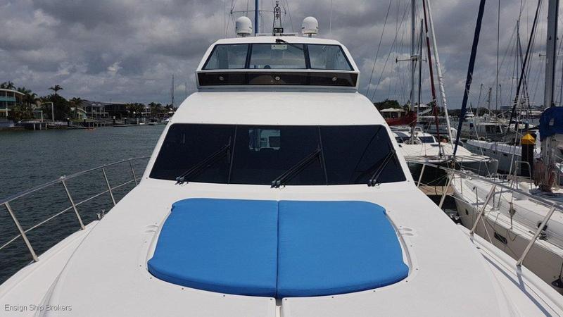 Dyna 65 Motor Yacht