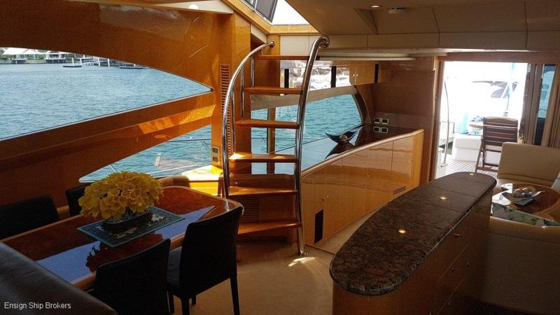 Dyna 65 Motor Yacht