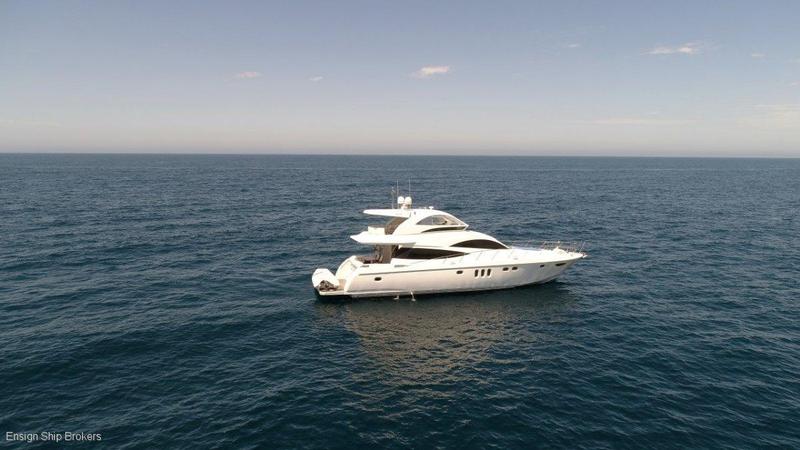 Dyna 65 Motor Yacht