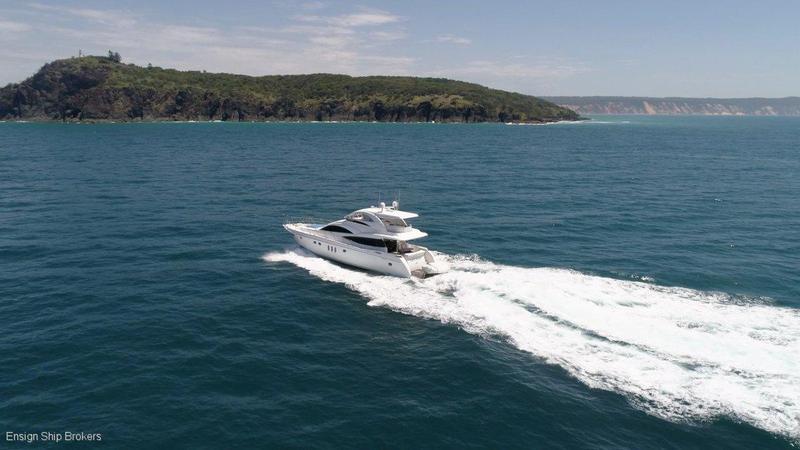 Dyna 65 Motor Yacht