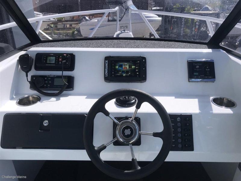 Razerline Ocean Master 6200 Walk Around