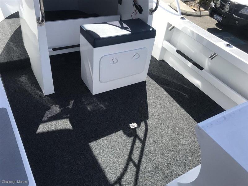 Razerline Ocean Master 6200 Walk Around